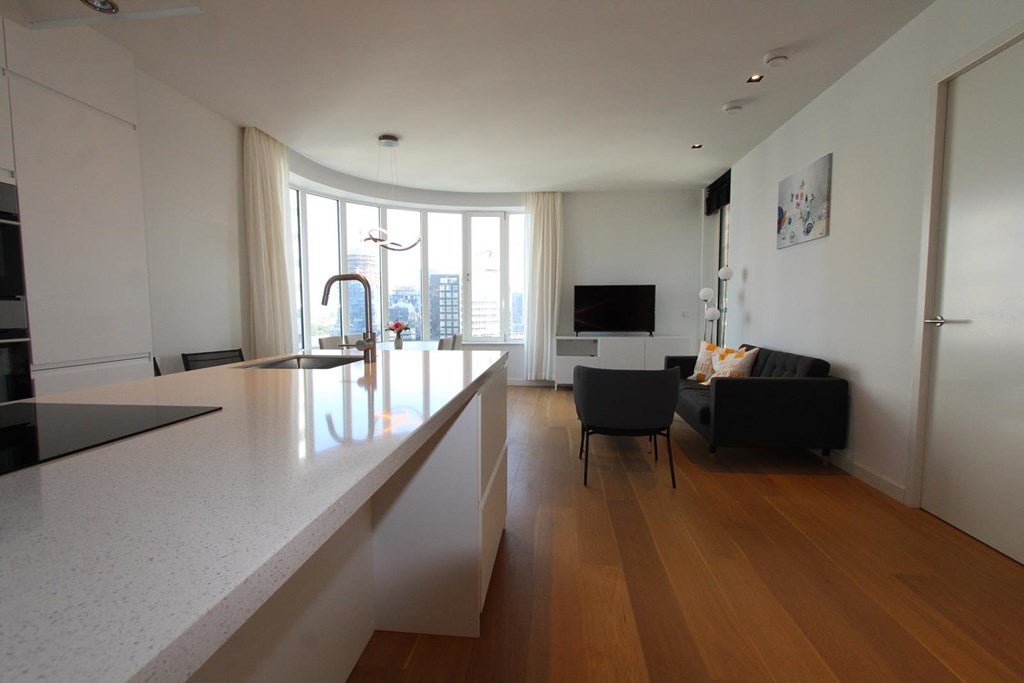 Appartement te huur: Gustav Mahlerlaan, Amsterdam