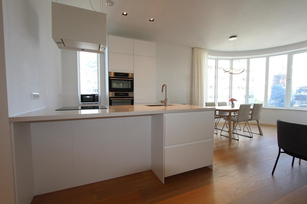 Appartement te huur: Gustav Mahlerlaan, Amsterdam