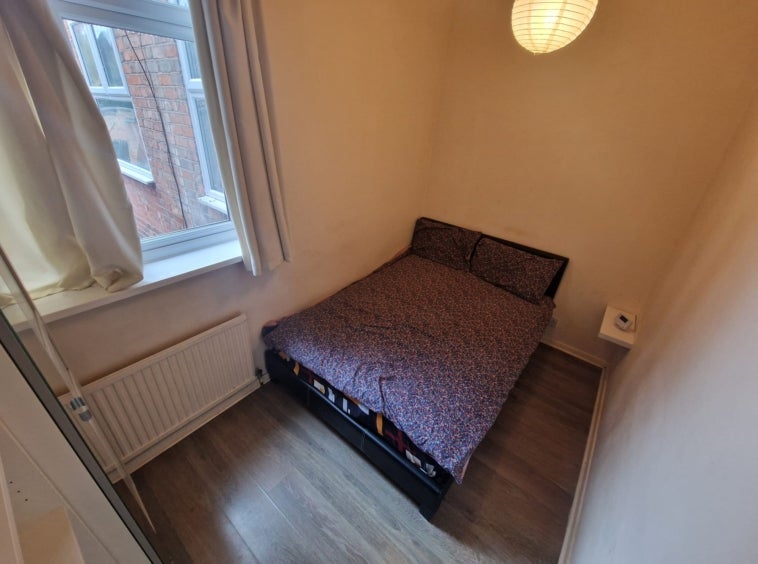 Flat Richmond Avenue in Leicester