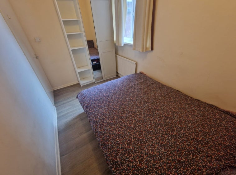 Flat Richmond Avenue in Leicester