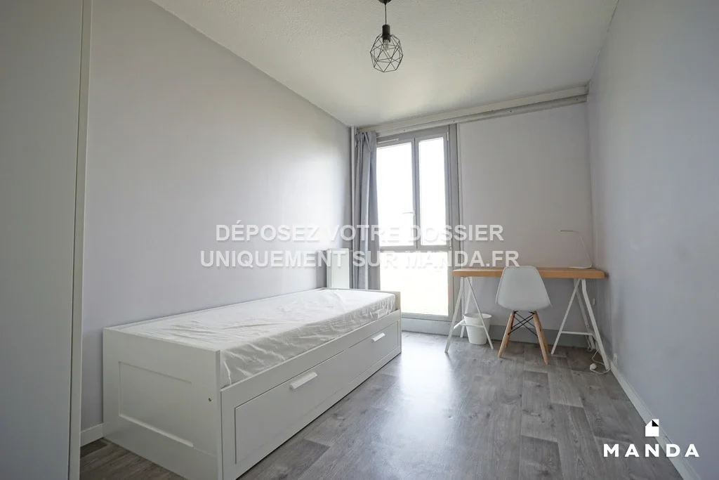 Chambre Place Jules Verne à Saint-Denis