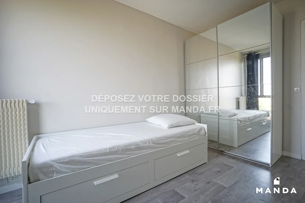 Chambre Place Jules Verne à Saint-Denis