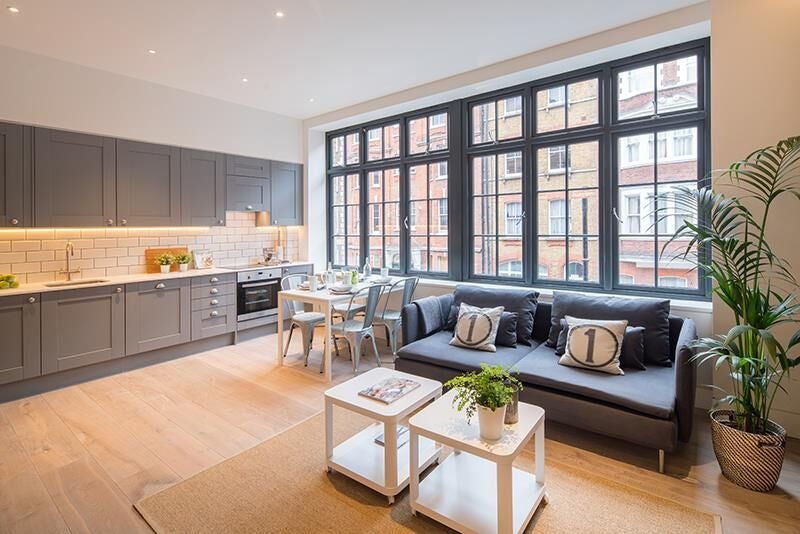 Flat Great Titchfield Street in City of Westminster
