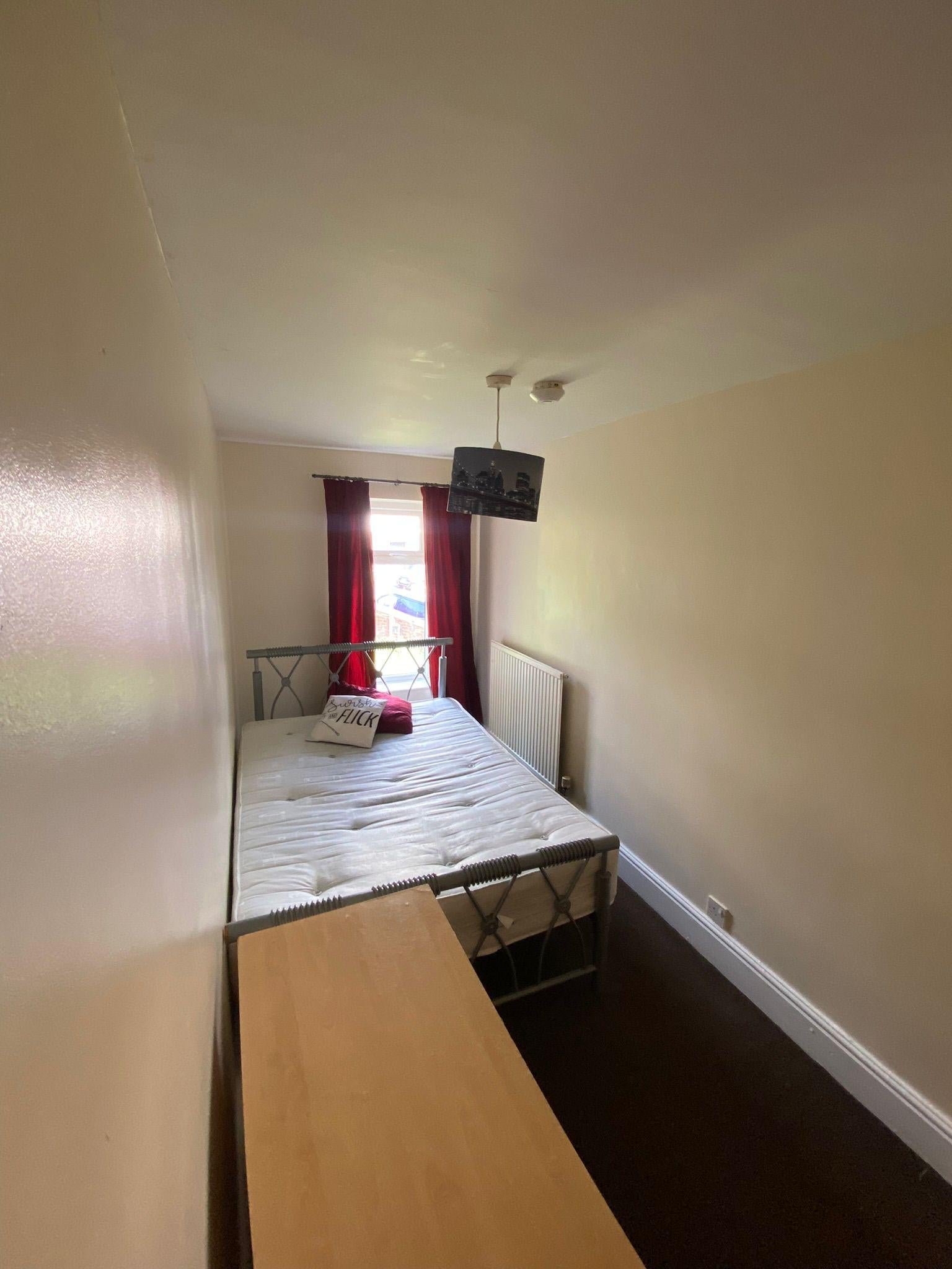 Flat Clegg's Buildings in Bolton
