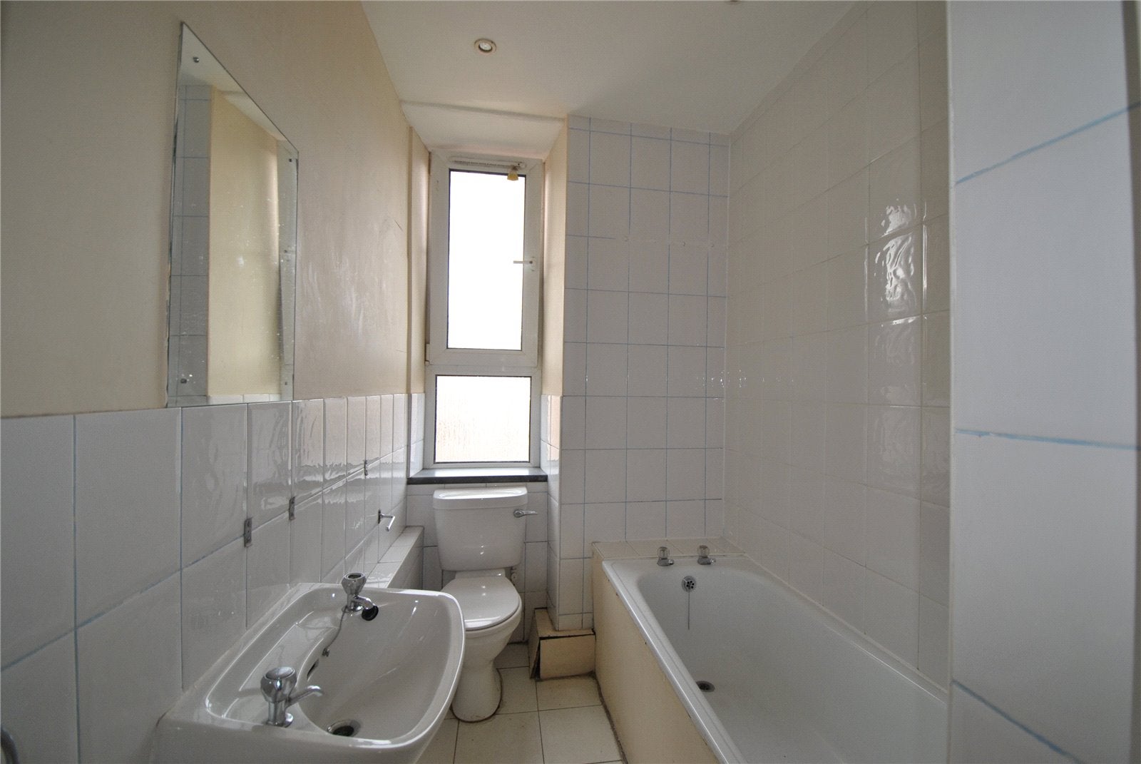 Flat Bothwell Street in City of Edinburgh