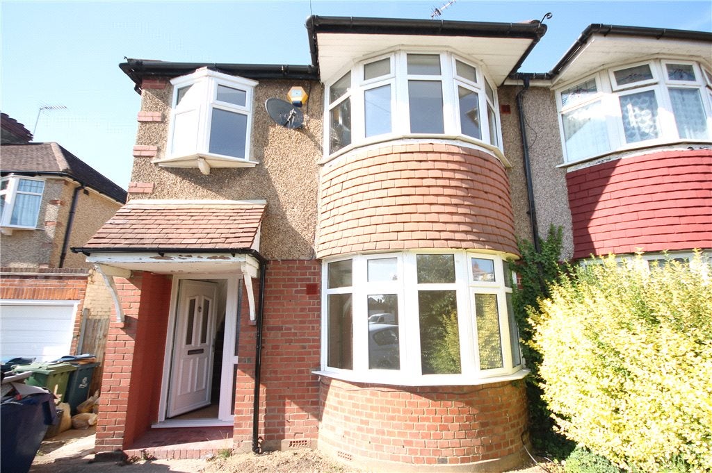 House Worple Close in Greater London