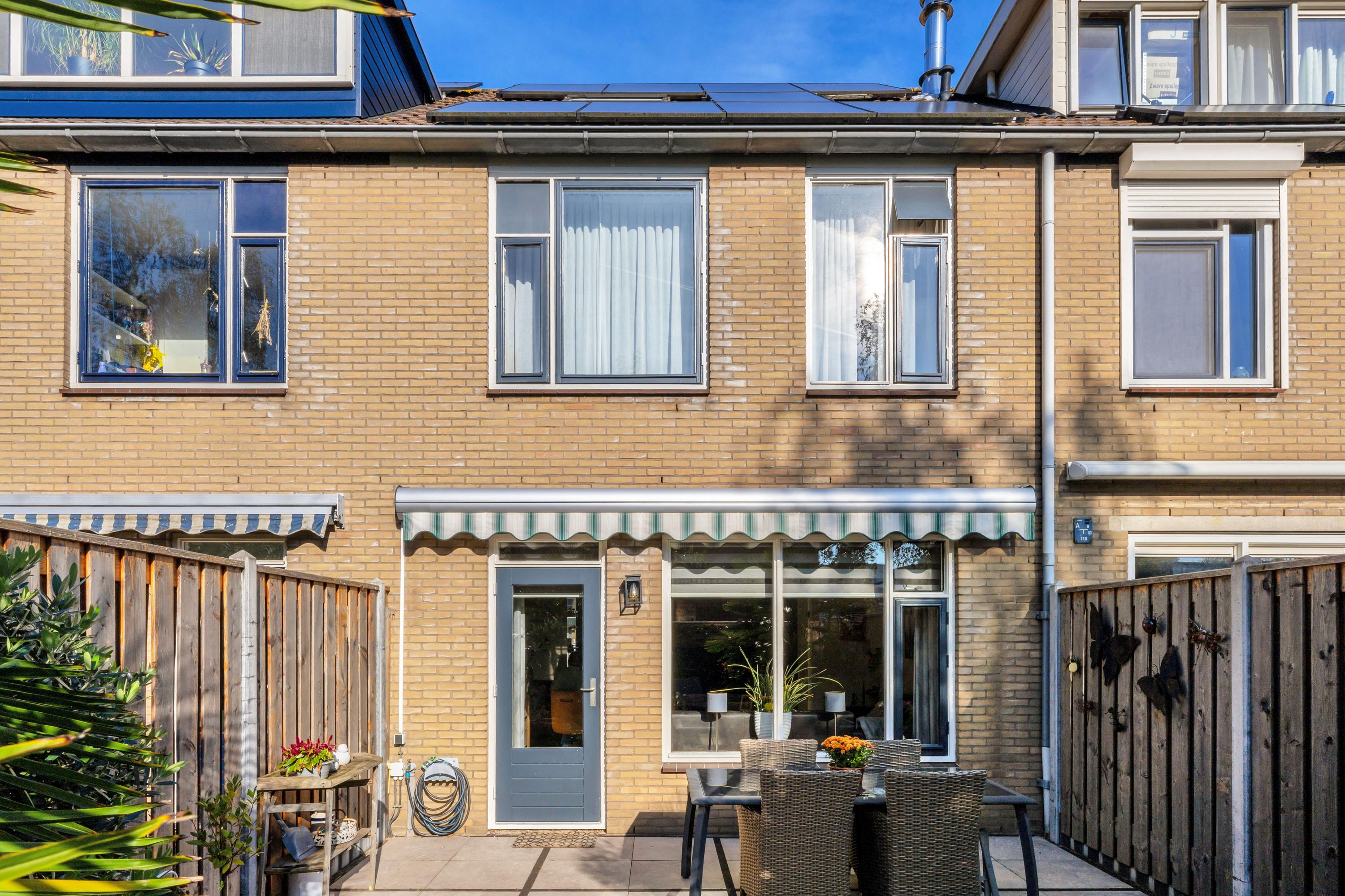 Tussenwoning te koop: Schrijnwerkerstraat 41, Schiedam
