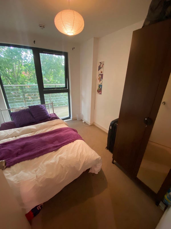 Room Homerton Road in Greater London