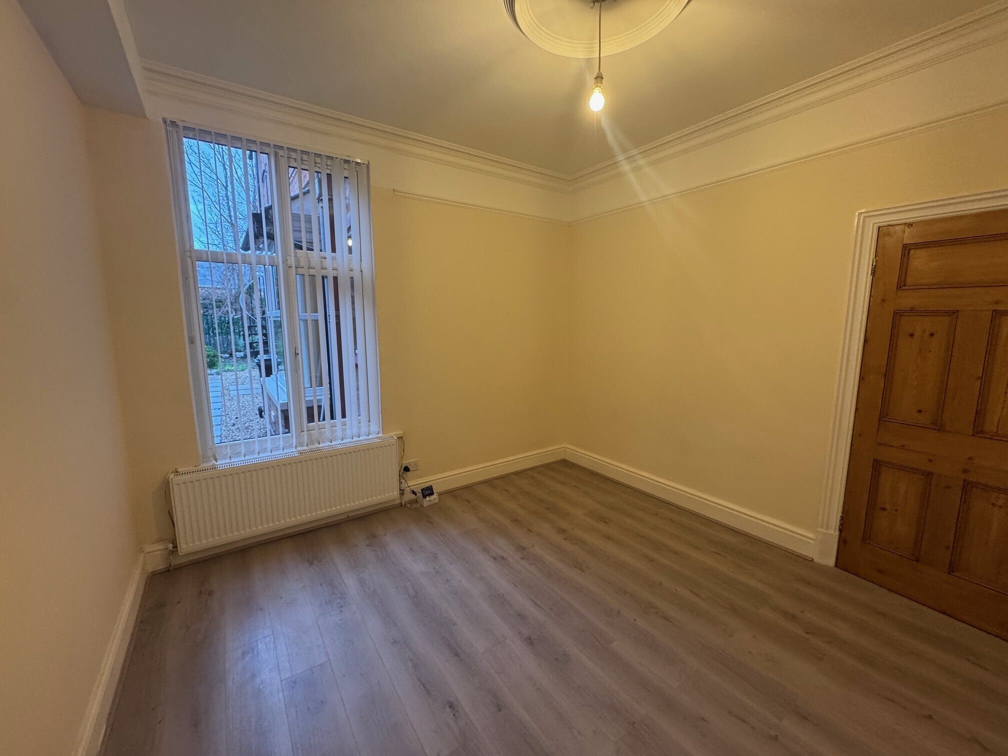 Flat Winchester Avenue in Leicester