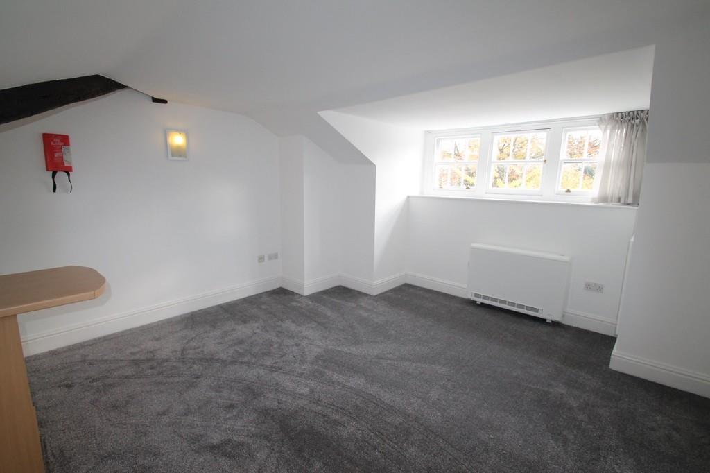 Flat Hagley Road in Birmingham