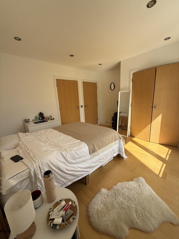 Room Hertford Road in Greater London