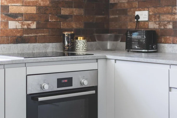 Flat Myrtle Walk in Greater London