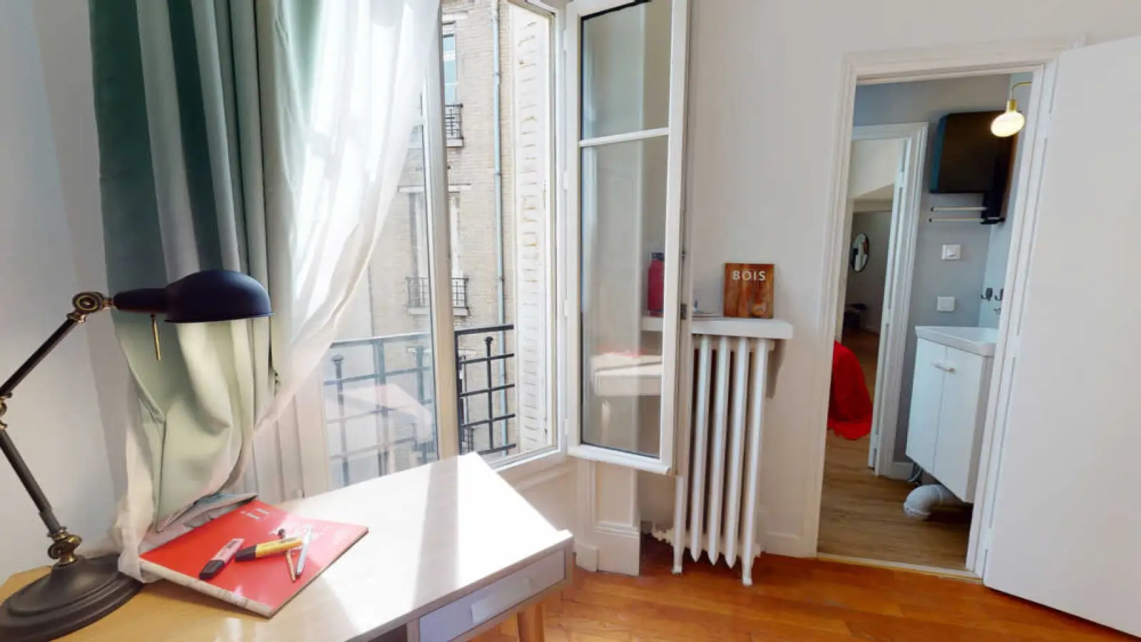 Room Rue Émile Duclaux in Paris