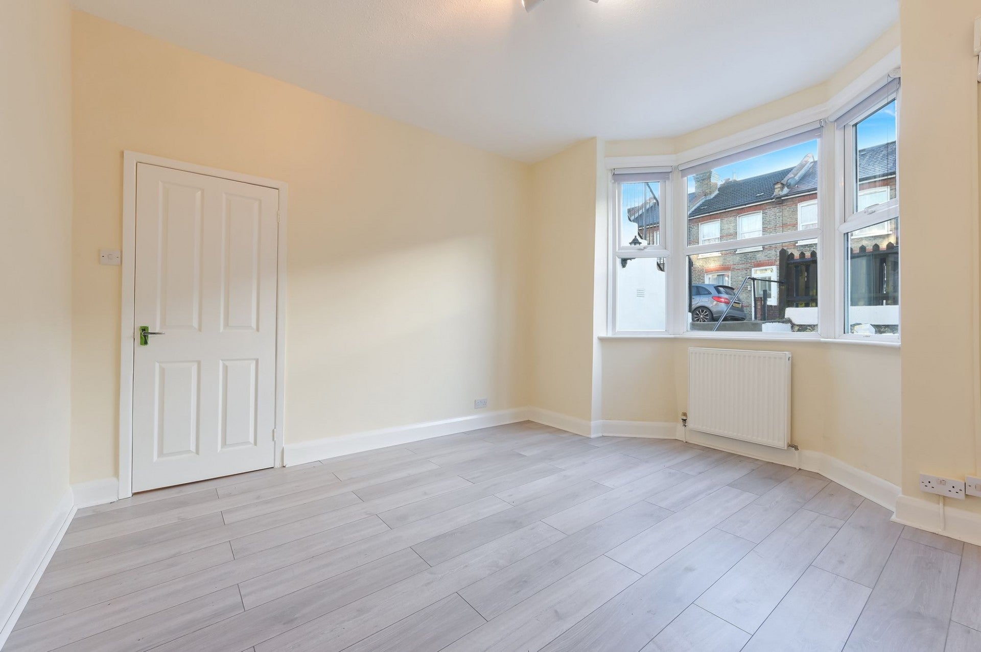 Flat Milton Road in Greater London