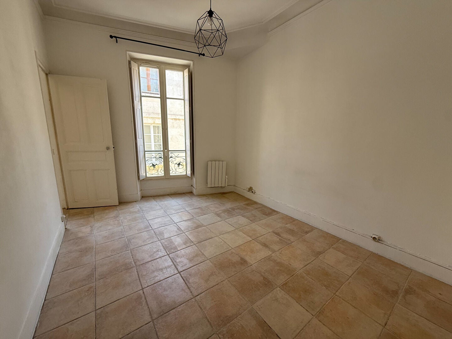 Appartement Place du Chapitre à Nîmes