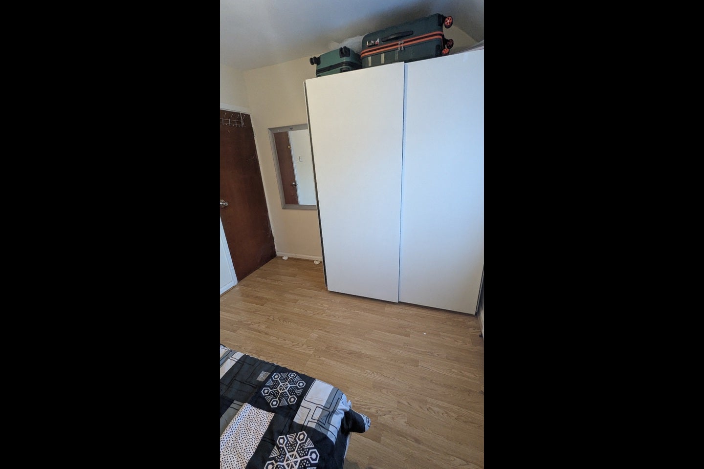 Room Kingston Avenue in Greater London