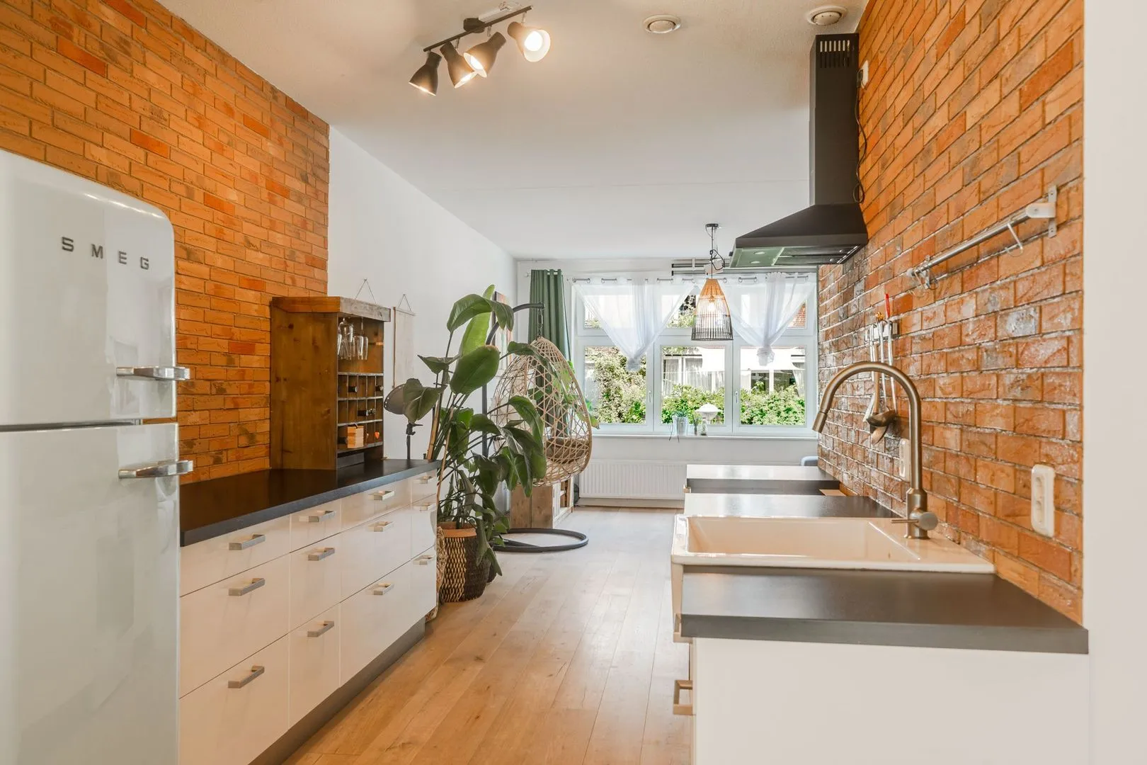 Appartement te koop: Makassarstraat 124B, Amsterdam