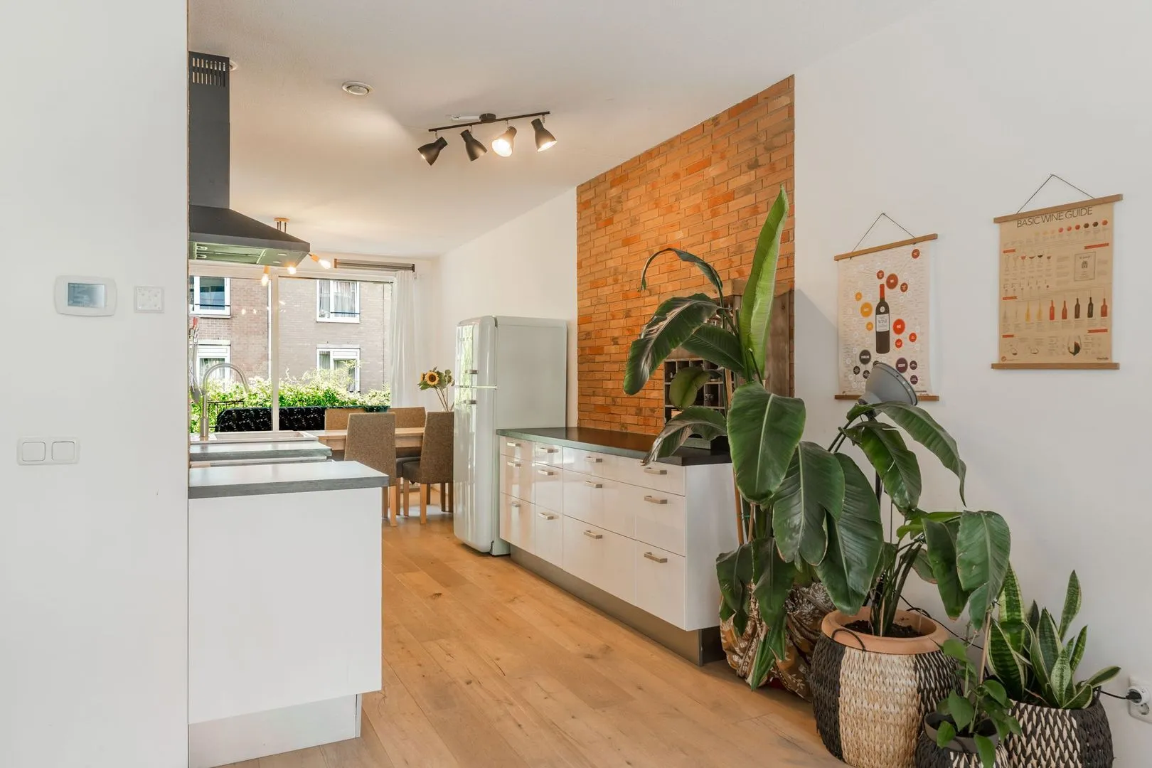 Appartement te koop: Makassarstraat 124B, Amsterdam