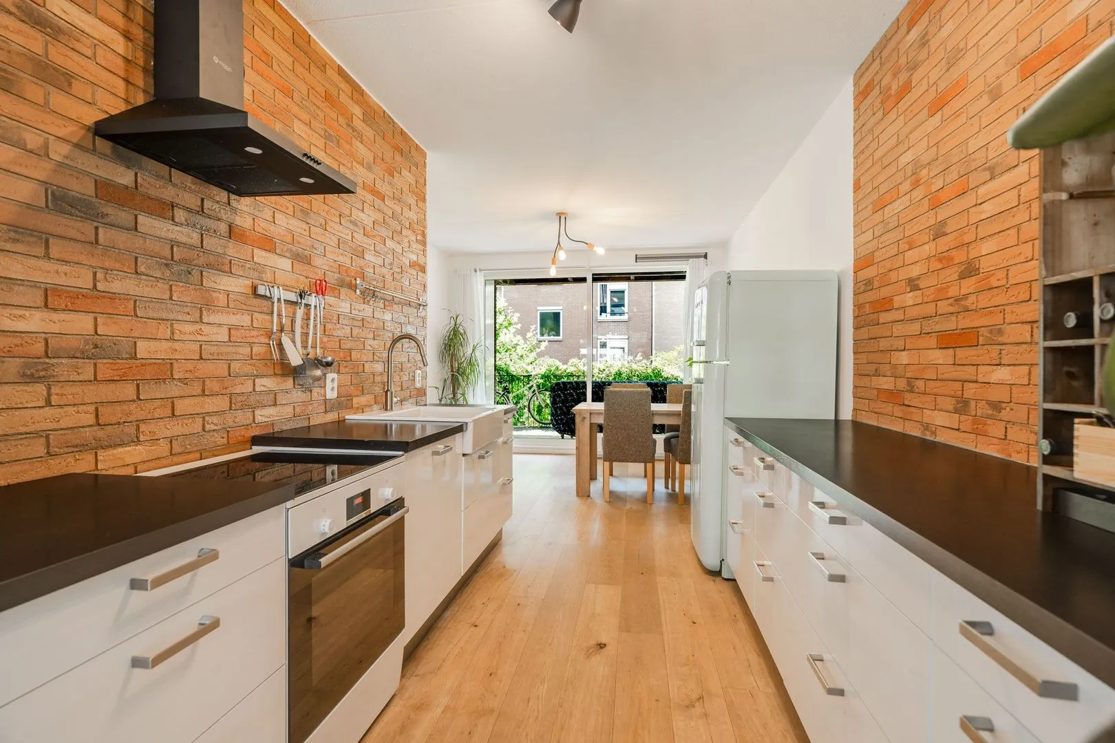 Appartement te koop: Makassarstraat 124B, Amsterdam