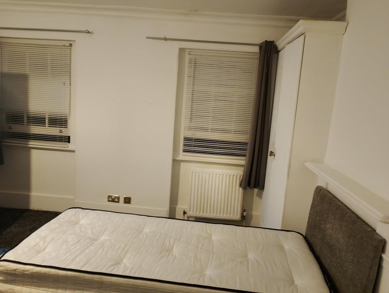 Room Trafalgar Avenue in Greater London
