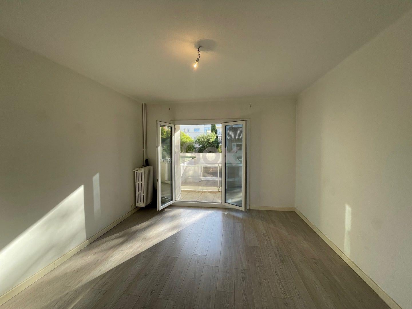 Flat Avenue de la Mitre in Toulon