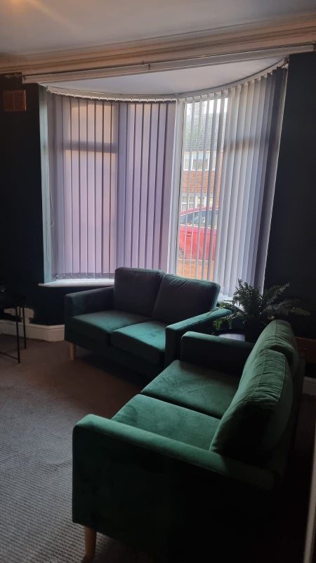 Room Houston Road in Rugby