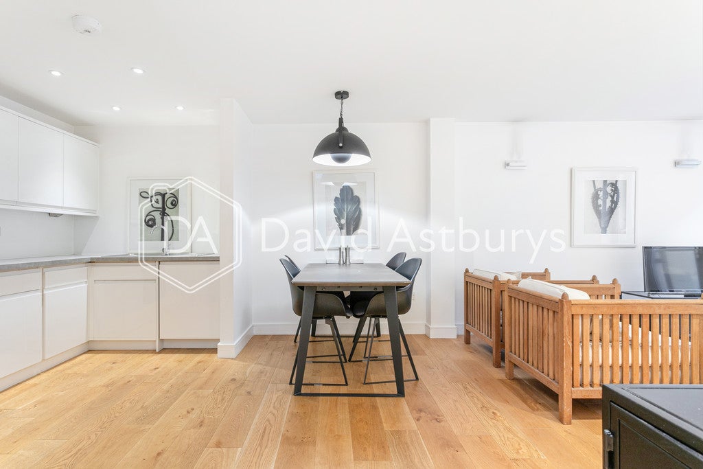 Flat Seward Street in Greater London