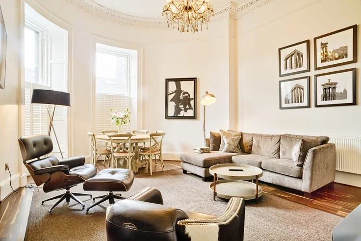 Flat George Street in City of Edinburgh
