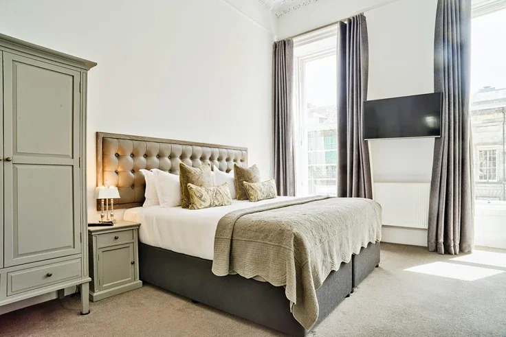 Flat George Street in City of Edinburgh