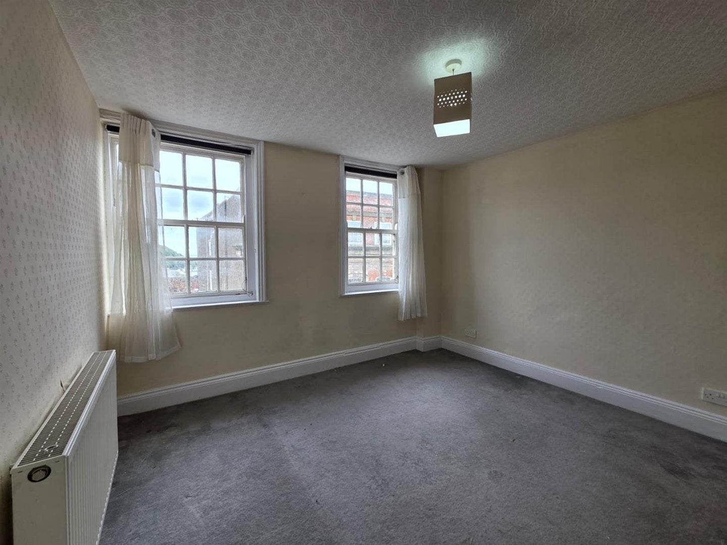 Flat St Nicholas Street in Scarborough