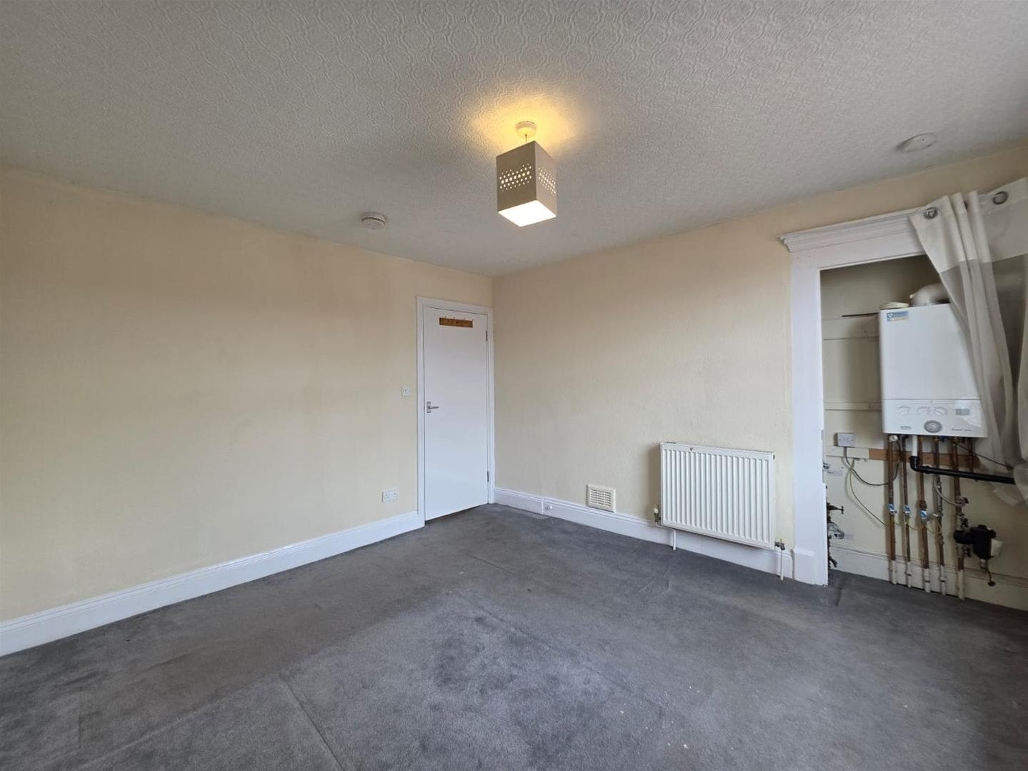 Flat St Nicholas Street in Scarborough