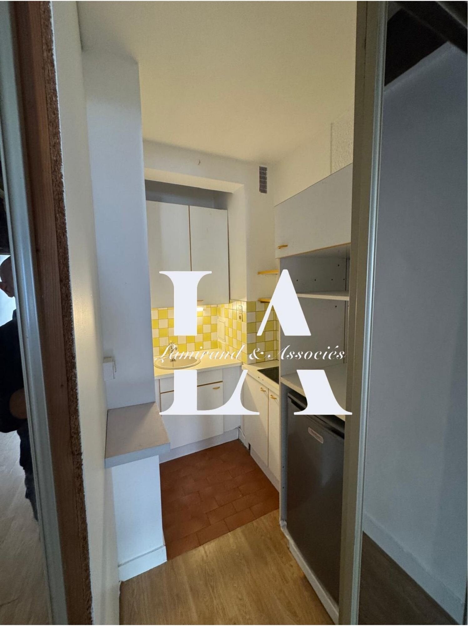 Flat Rue Hérold in Paris