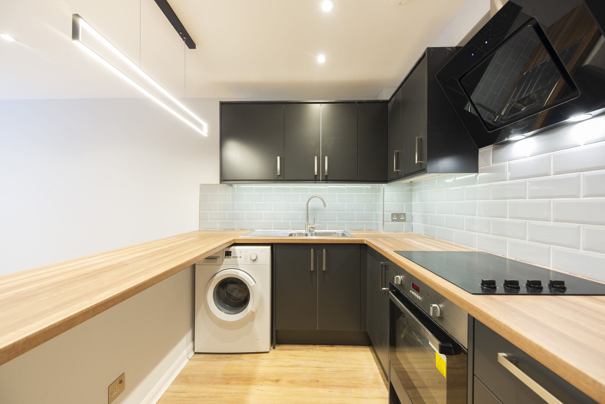 House Rotherwood Close in Greater London