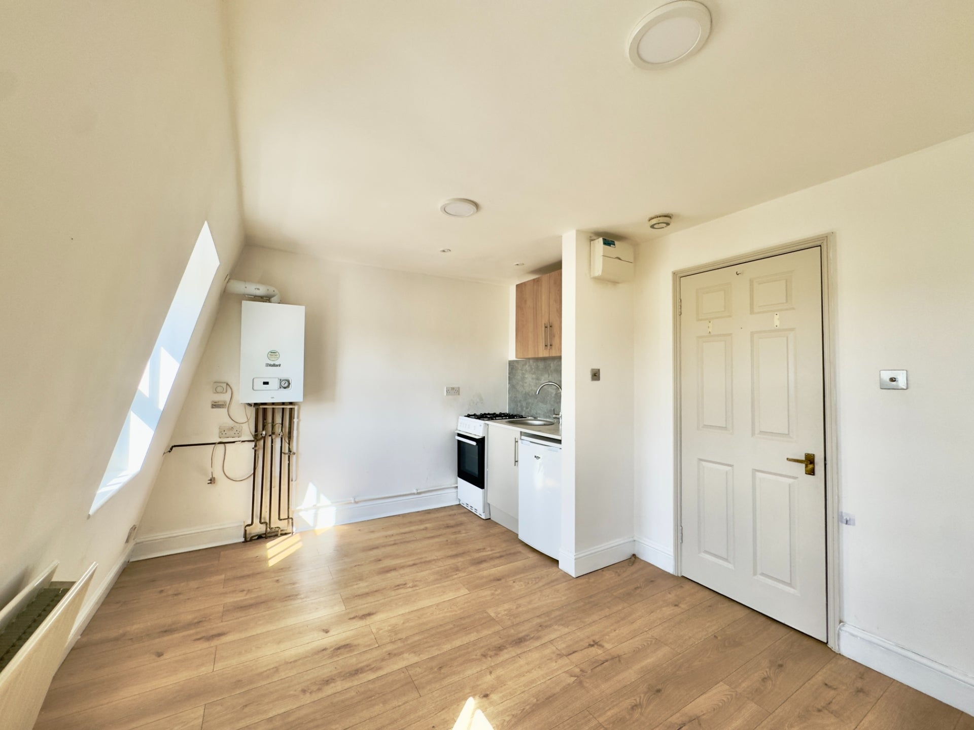 Flat Rousden Street in Greater London