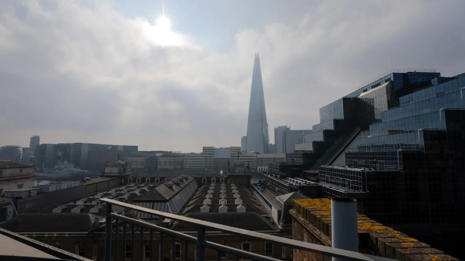 Flat Botolph Lane in City of London