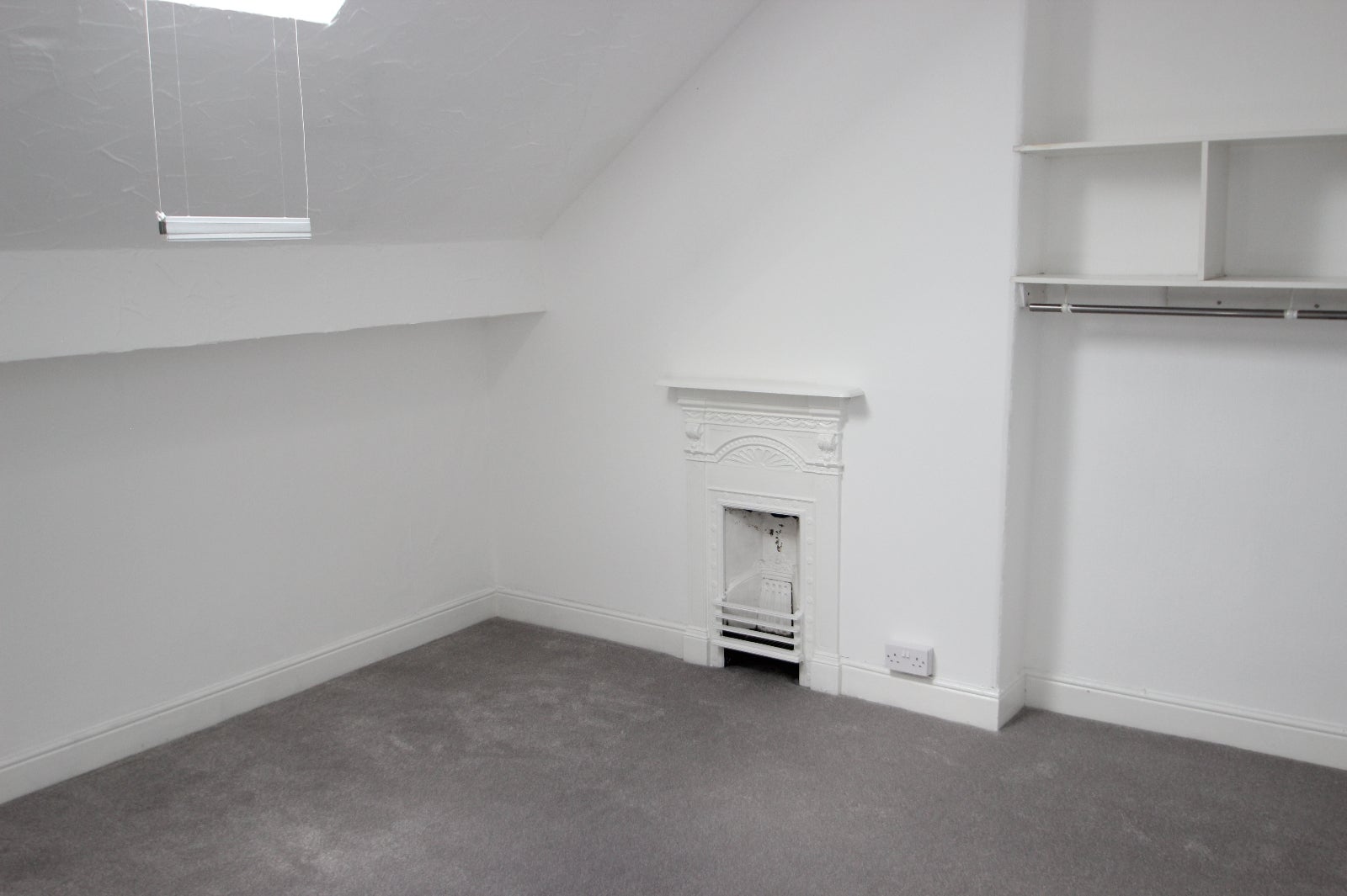 Flat Roundhay Crescent in Leeds