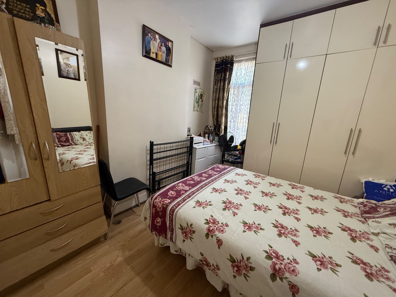 Flat Regina Road in Greater London