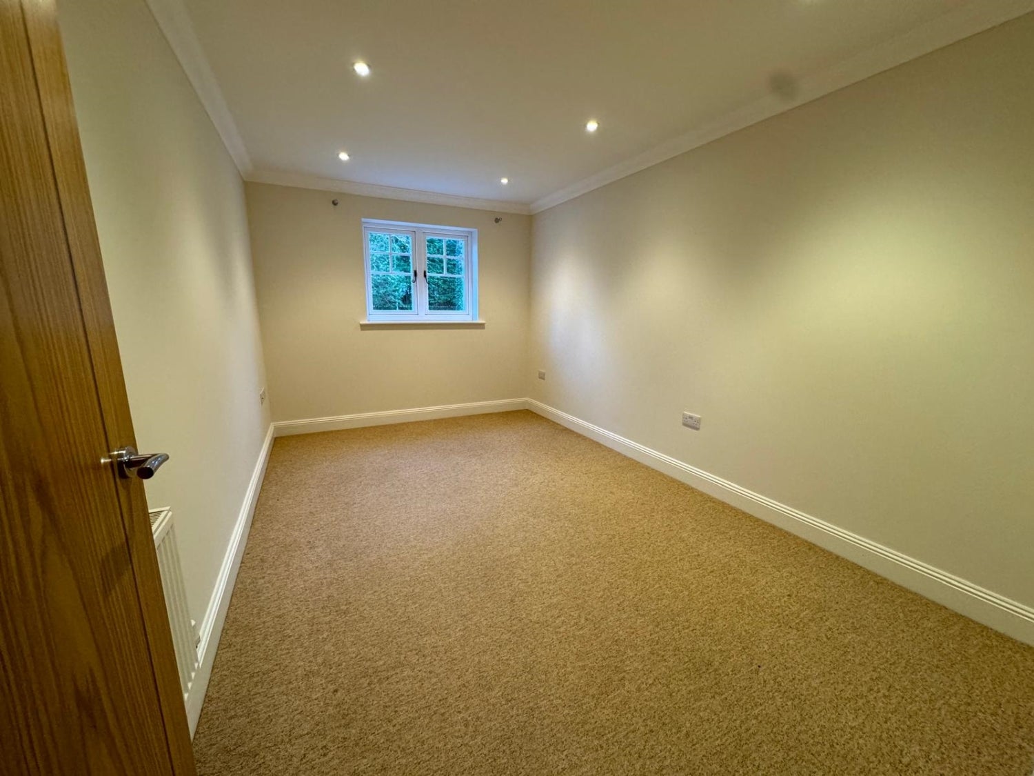 Flat Glenferness Avenue in Bournemouth
