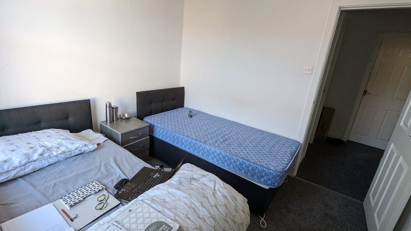 Room Diamond Street in Tameside