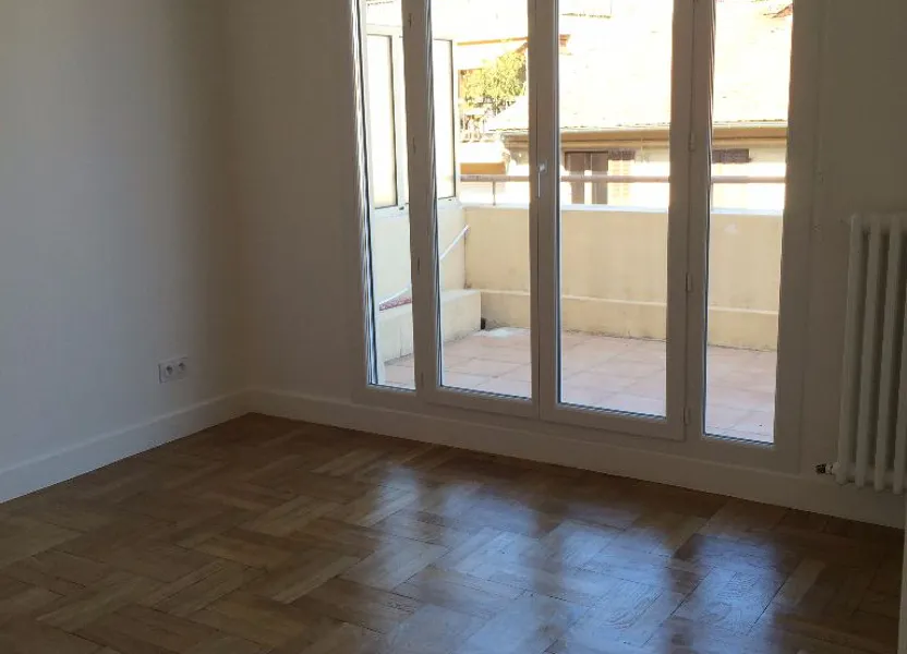 Appartement Avenue des Arènes de Cimiez à Nice