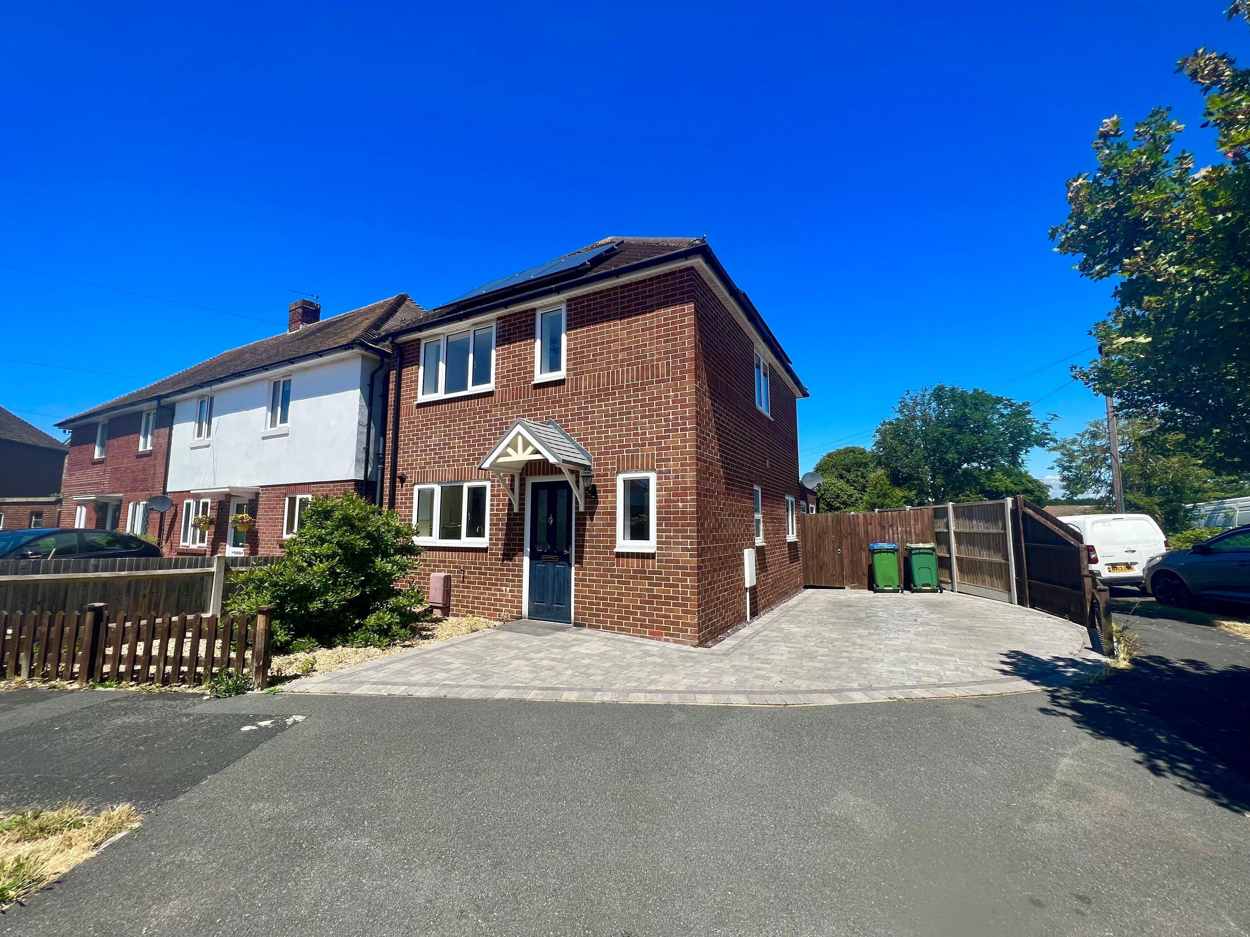 House Alexander Grove in Fareham