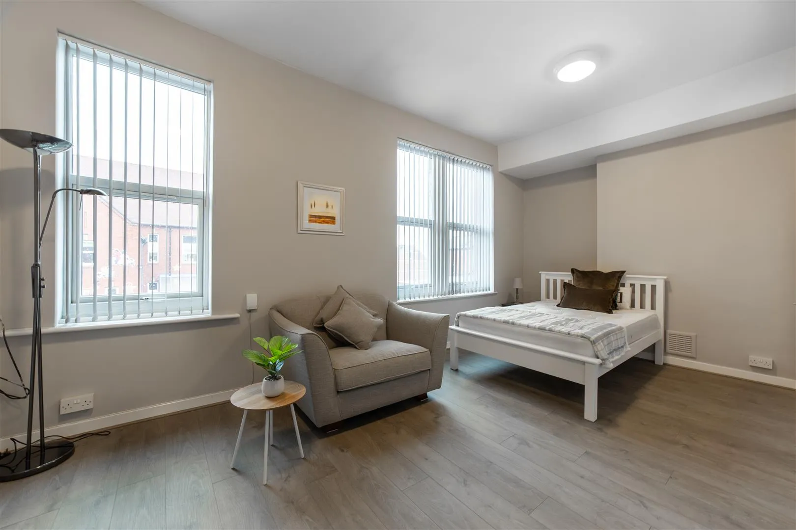 Room Chillingham Road in Newcastle upon Tyne