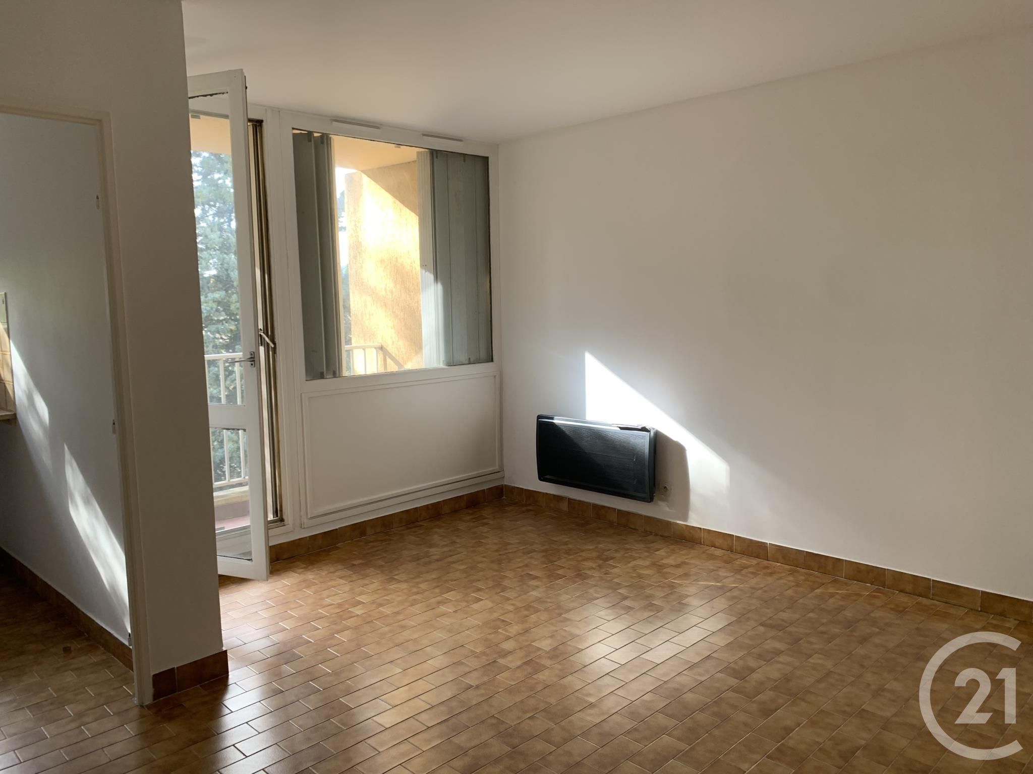 Flat Rue de Carcaixent in Bagnols-sur-Cèze
