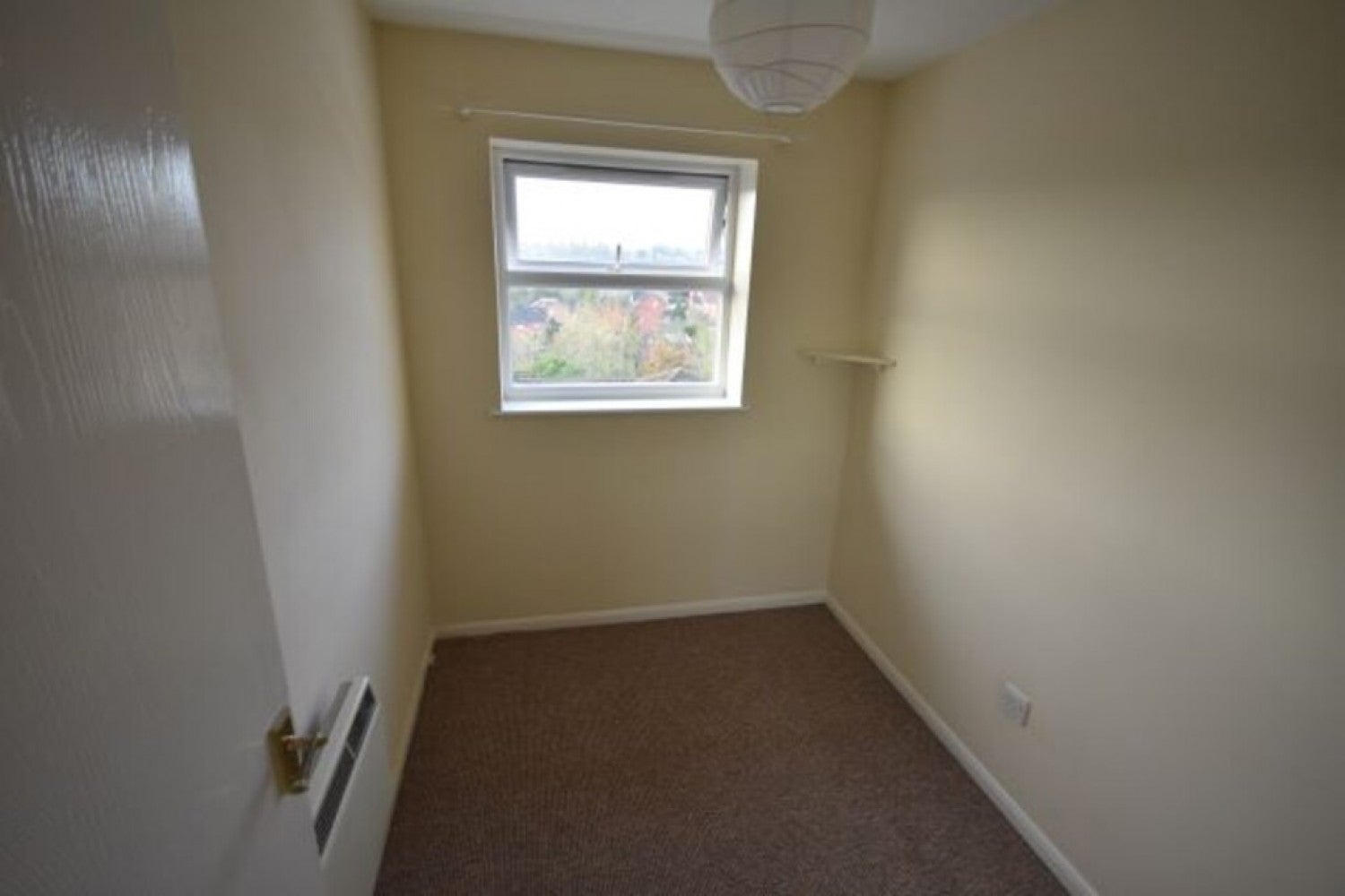 Flat Whitycombe Way in Exeter
