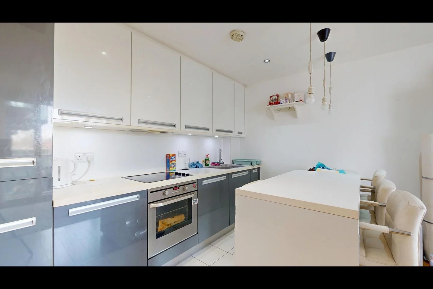 Flat Conington Road in Greater London