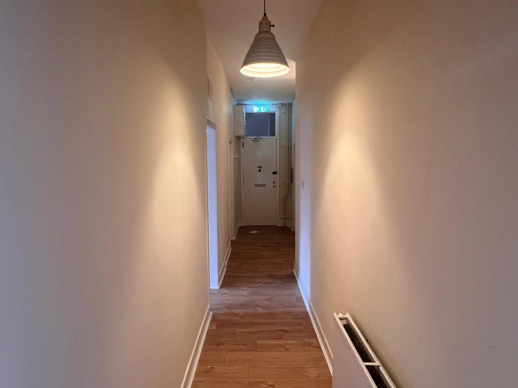 Flat Kent Road in Glasgow