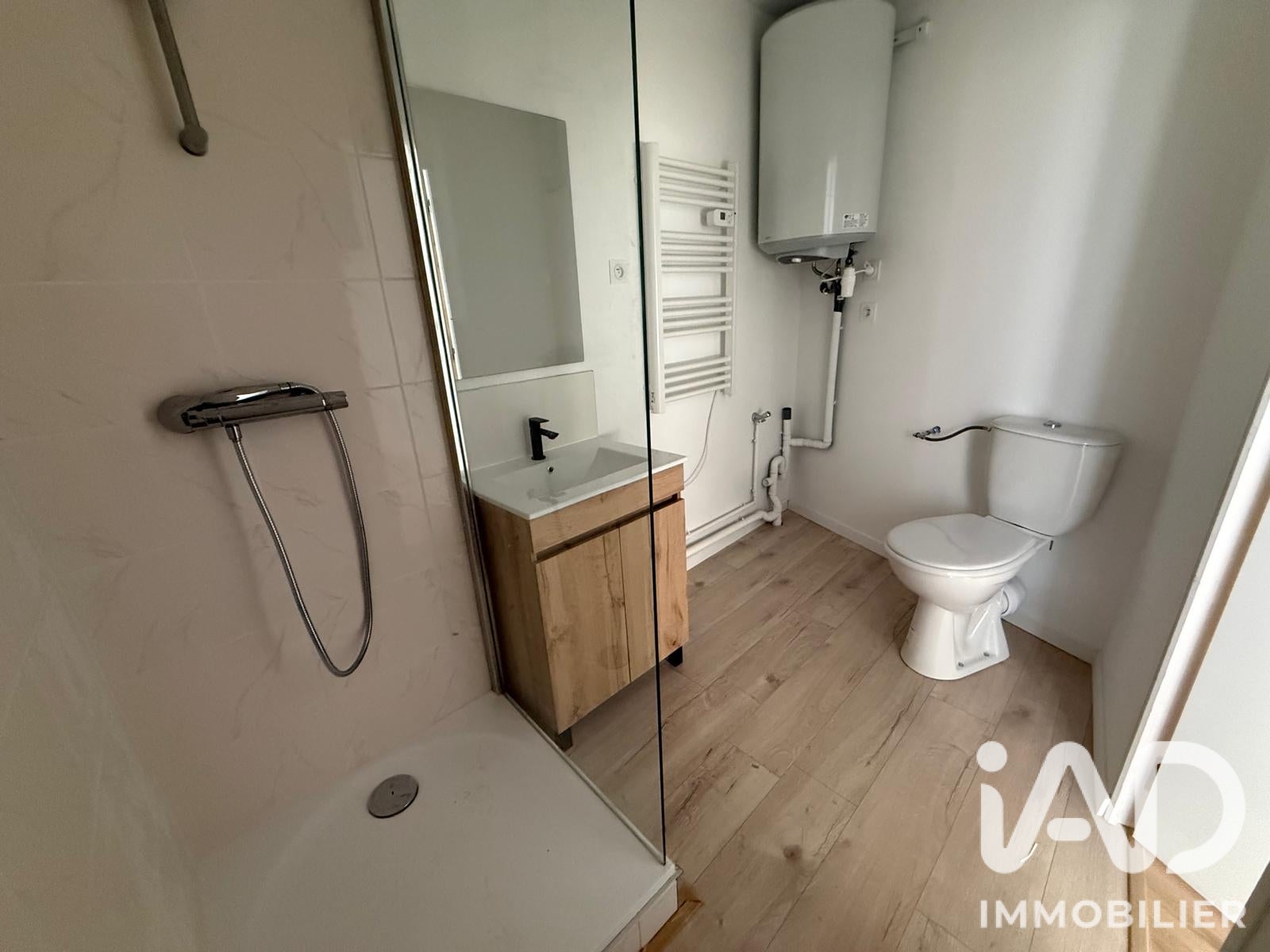 Appartement Rue Aristide Briand à Montval-sur-Loir