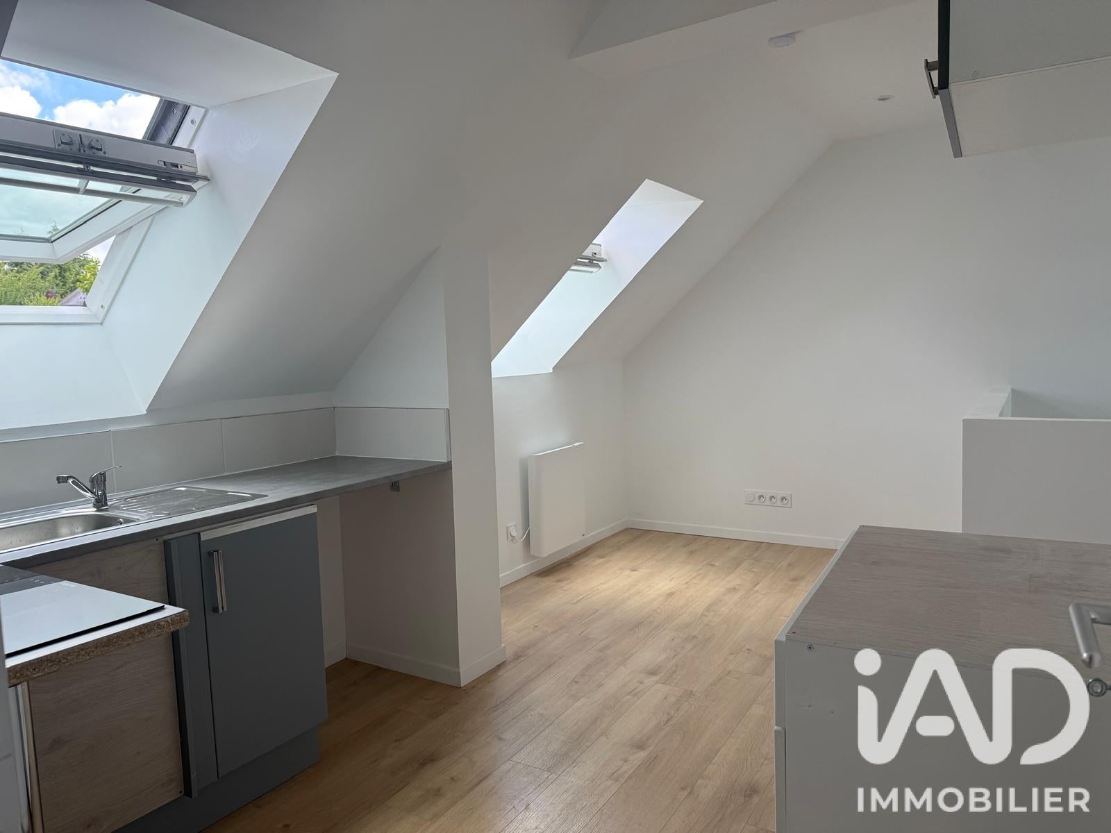 Appartement Rue Aristide Briand à Montval-sur-Loir