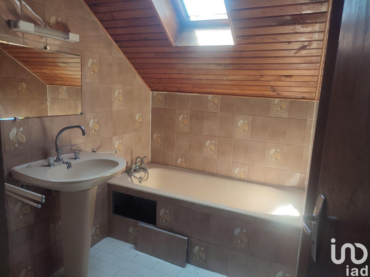 Appartement Rue Aristide Briand à Montval-sur-Loir
