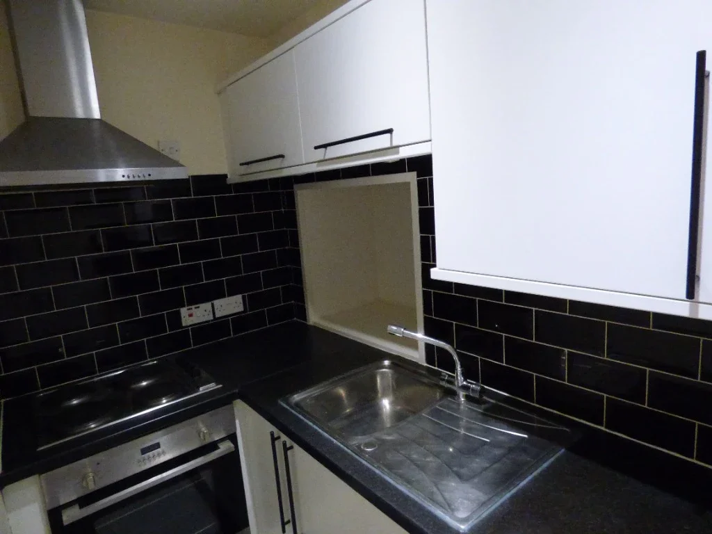 Flat Meadowbank Avenue in City of Edinburgh